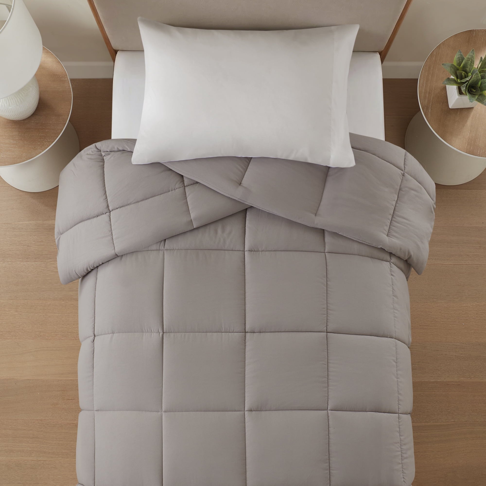 Mainstays Twin/Twin XL Comforter, Down Alternative, All-Season, Stone