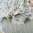 WannaToo Quilt Collection Microfiber Floral Bedding Set Green and White Quilt, King Size (3 Count)